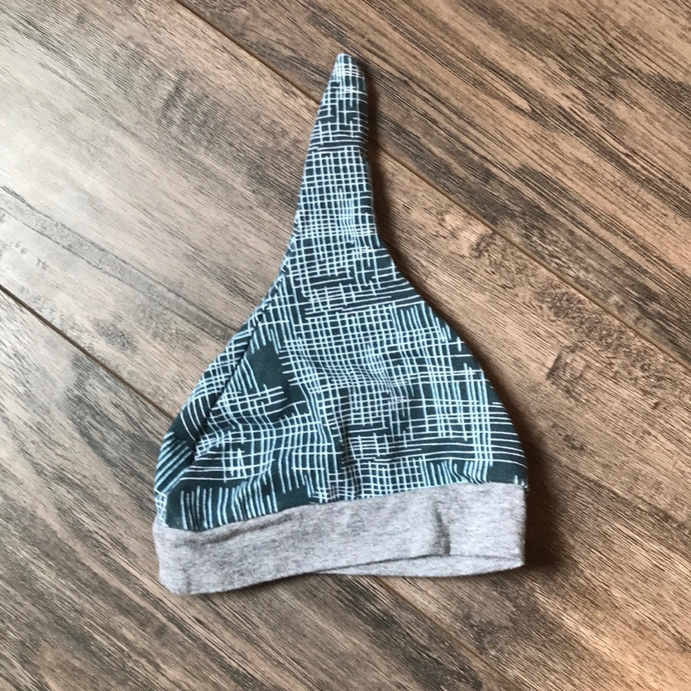 FREE INFANT HAT WITH PURCHASE OF OVER 20